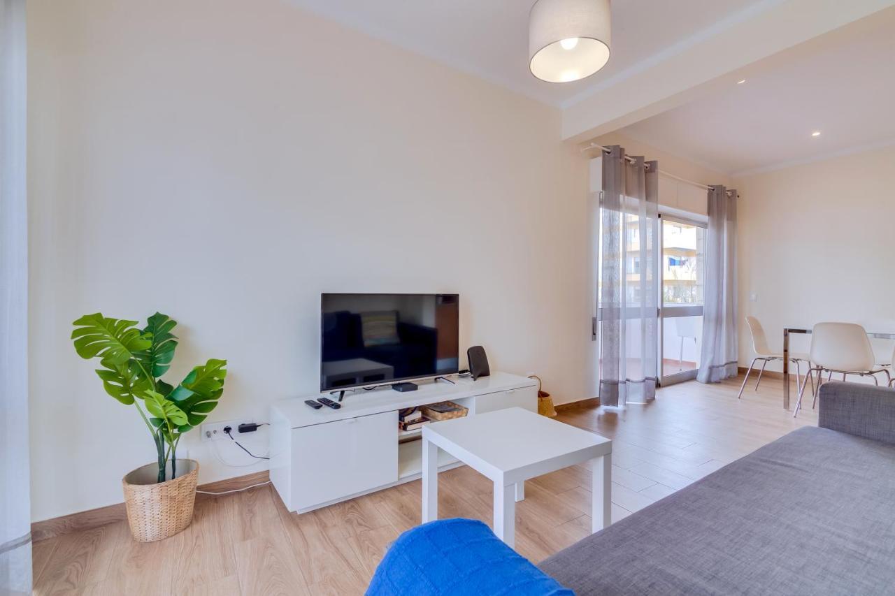 Quarteira 2Br - Near The Beach At Homesbyfc Dış mekan fotoğraf